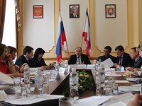 В Министерстве финансов Крыма проведено совещание по вопросам выплаты заработной платы работникам государственных и муниципальных учреждений республики