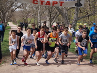 Крымские легкоатлеты соревновались в беге по пересеченной местности