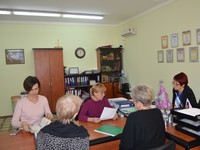 Уполномоченный по правам ребенка Ирина Клюева посетила общеобразовательную школу № 43 г. Симферополя в связи с поступившим обращением мамы ребенка-инвалида