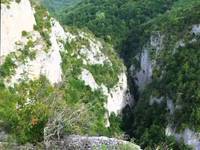 Спасатели Бахчисарайского АСО пришли на помощь туристам в районе Большого Каньона