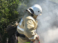 Сотрудники пожарной охраны в течение трех дней ликвидировали 3 пожара и 27 загораний