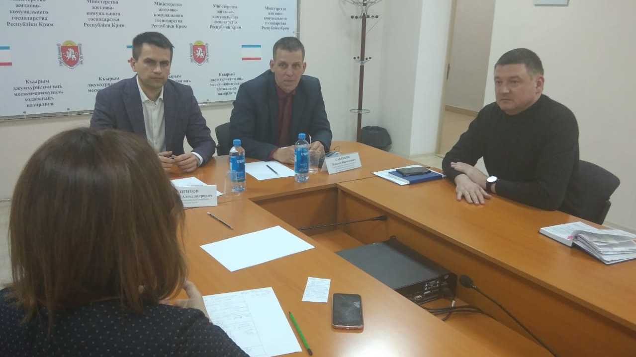 Комитет по противодействию коррупции Республики Крым продолжает тесное взаимодействие с органами государственной власти по разъяснению антикоррупционного законодательства и освещению вопросов связанных с представлением сведений о доходах.