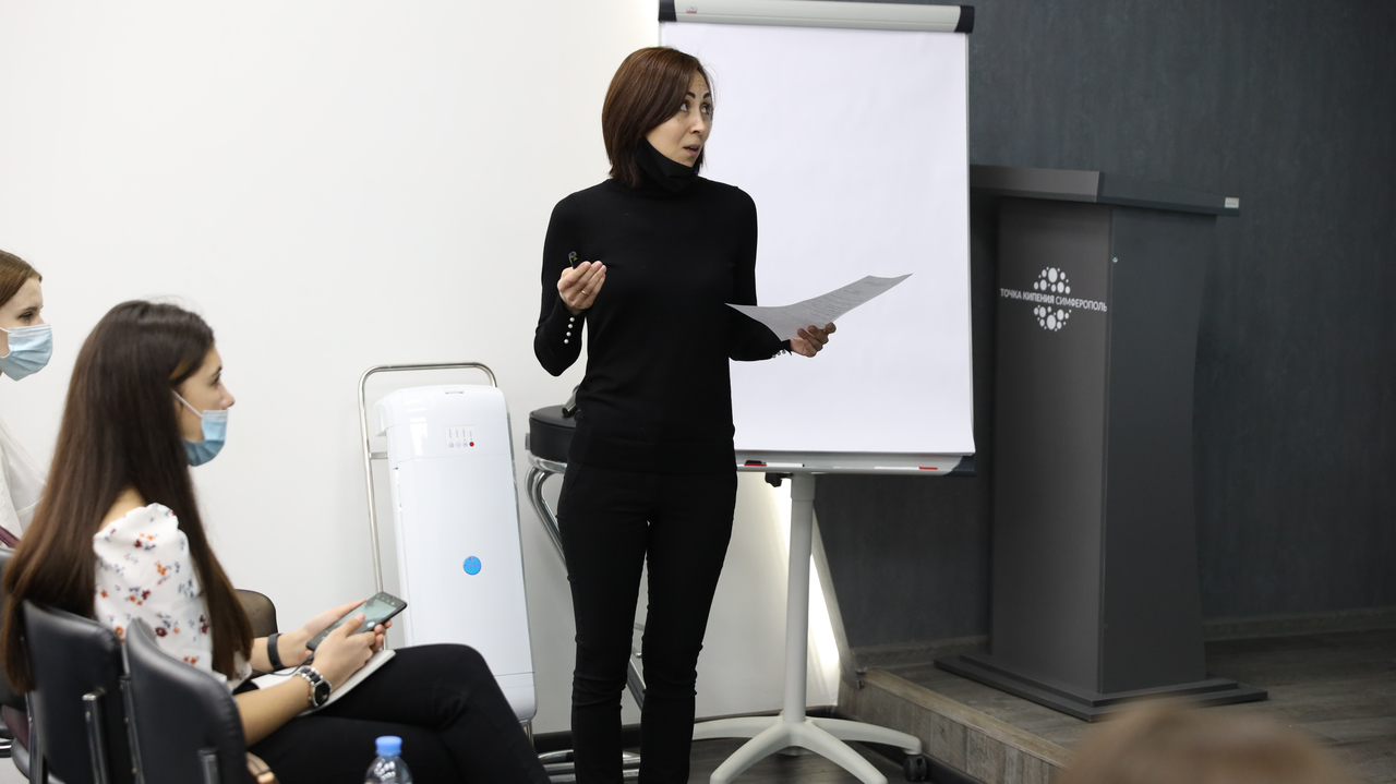 Встречи с инициативной молодежью являются хорошим импульсом для решения социально-экономических задач – Дмитрий Шеряко