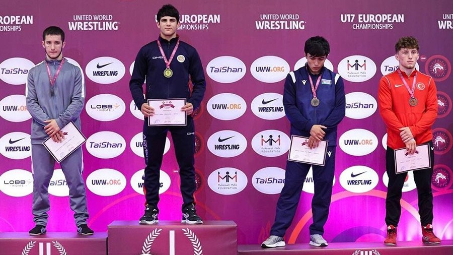 Чемпионат европы по вольной борьбе состав. Чемпионат европы по вольной борьбе состав. Размик оганесян борец. Состав сборной азербайджана по вольной борьбе. Чемпионат европы по вольной борьбе 2022.