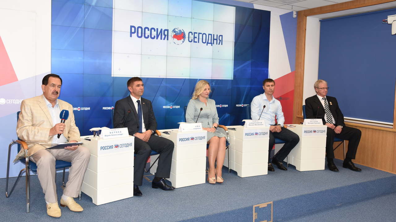 Пресс-конференция "Академия футбола Крыма. Новый путь крымского футбола"