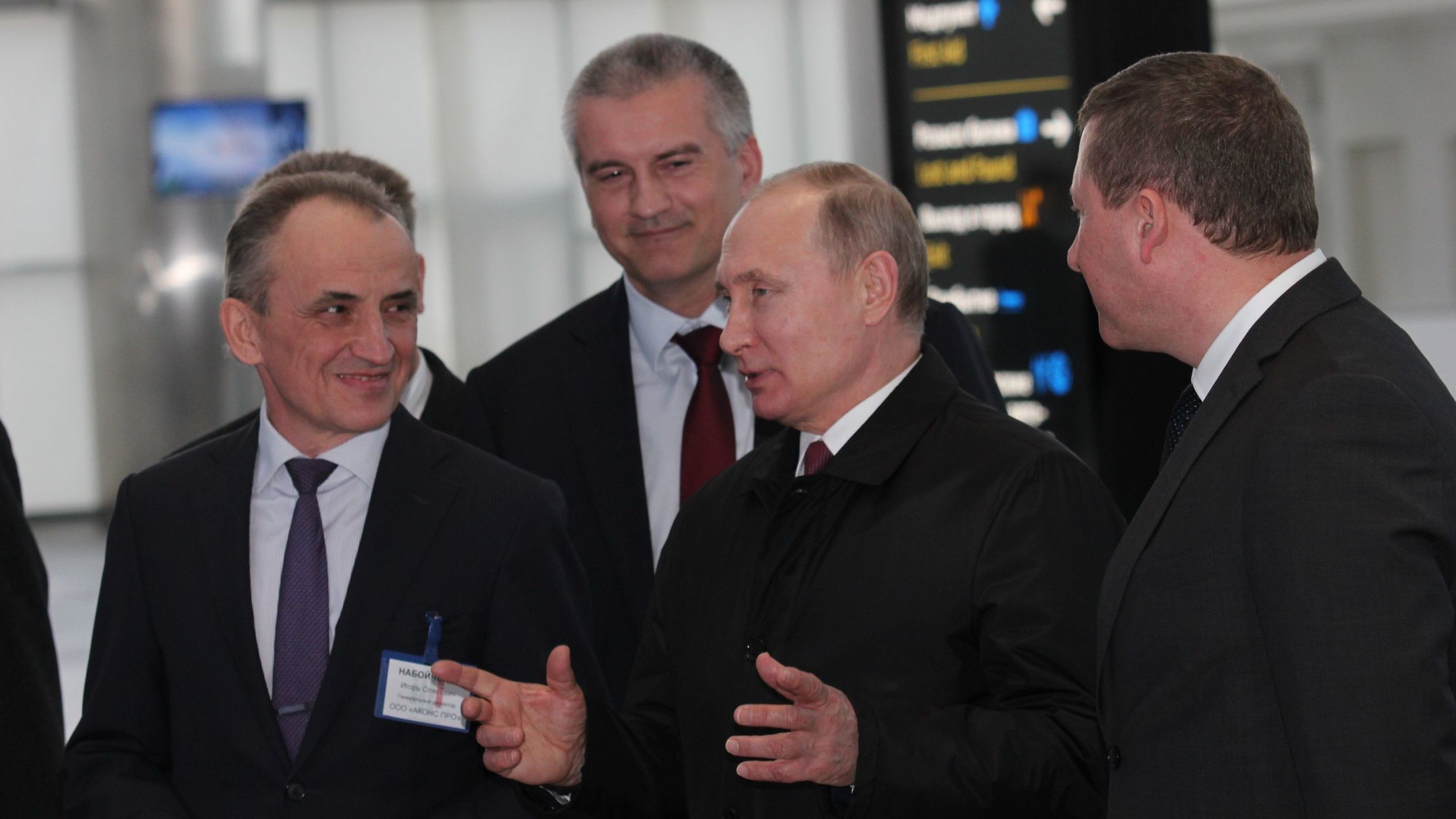 Президент Российской Федерации Владимир Путин посетил новый аэровокзальный комплекс Международного аэропорта «Симферополь»